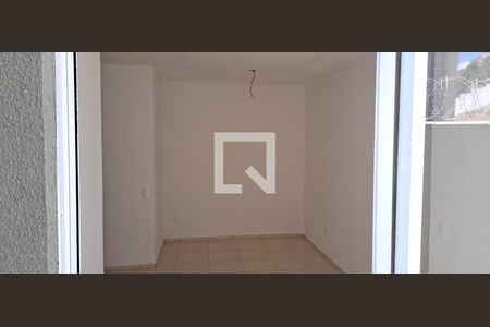 Quarto  de apartamento para alugar com 2 quartos, 75m² em Palmeiras, Belo Horizonte