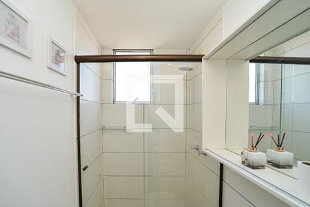 Banheiro da Suíte de apartamento para alugar com 2 quartos, 50m² em Sarandi, Porto Alegre