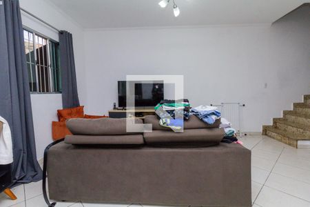 Sala de casa para alugar com 3 quartos, 99m² em Vila Bauab, São Paulo