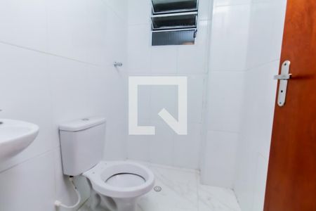 Banheiro de apartamento para alugar com 1 quarto, 25m² em Vila Esperança, São Paulo