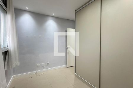 Quarto 2 de apartamento para alugar com 3 quartos, 69m² em Tamboré, Barueri