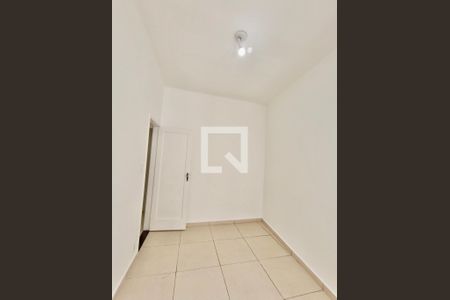 Quarto de apartamento para alugar com 2 quartos, 69m² em Copacabana, Rio de Janeiro