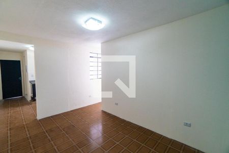 Sala de casa para alugar com 2 quartos, 70m² em Vila Campestre, São Paulo