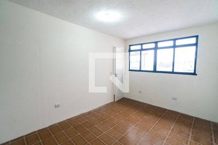 Quarto 1 de casa para alugar com 2 quartos, 70m² em Vila Campestre, São Paulo