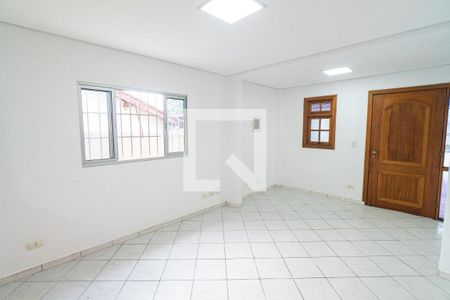 Sala de casa para alugar com 2 quartos, 113m² em Vila Campestre, São Paulo