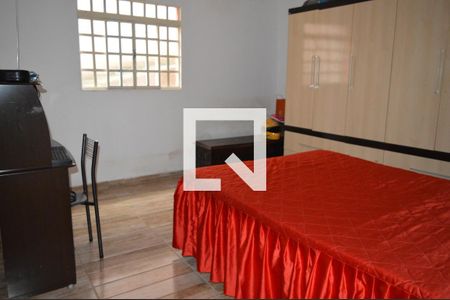 Casa 01 de casa à venda com 6 quartos, 230m² em Chácara Contagem, Contagem