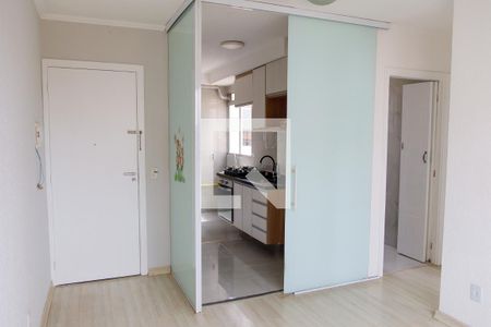 Sala de apartamento à venda com 2 quartos, 40m² em São Pedro, Osasco