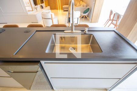 Apartamento à venda com 136m², 3 quartos e 2 vagas Apartamento à venda com 136m², 3 quartos e 2 vagasCozinha