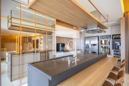 Apartamento à venda com 136m², 3 quartos e 2 vagas Apartamento à venda com 136m², 3 quartos e 2 vagasCozinha