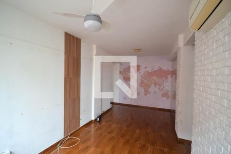 Sala de apartamento para alugar com 2 quartos, 67m² em Centro, Nilópolis