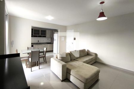 Sala de apartamento à venda com 2 quartos, 60m² em 84, Jundiaí