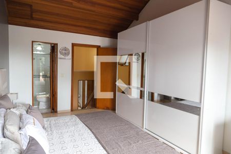 Quarto 1 de casa para alugar com 4 quartos, 220m² em Jardim Santa Clara, Guarulhos