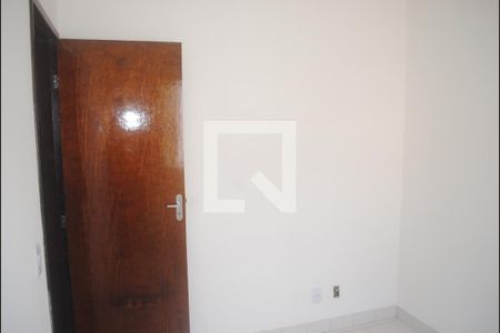 Quarto 2 de apartamento para alugar com 2 quartos, 56m² em São Cristóvão, Salvador