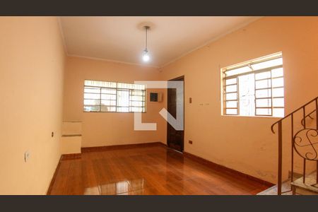 Sala de casa para alugar com 2 quartos, 115m² em Jardim Vila Formosa, São Paulo