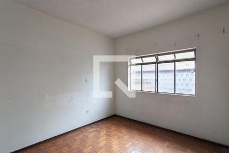 Quarto 1 de casa à venda com 3 quartos, 350m² em Glória, Belo Horizonte