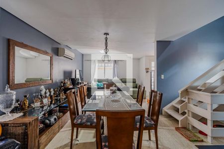 Sala de Jantar de casa de condomínio à venda com 4 quartos, 240m² em Jardim Isabel, Porto Alegre