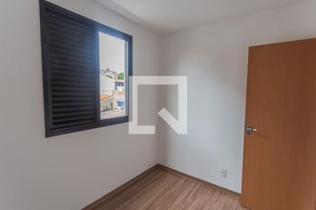 Quarto 1 de apartamento à venda com 3 quartos, 70m² em Esplanada, Belo Horizonte