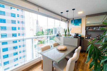 Sacada de apartamento à venda com 2 quartos, 67m² em Vila Santa Catarina, São Paulo