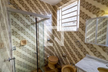 Casa à venda com 480m², 4 quartos e 2 vagas Casa à venda com 480m², 4 quartos e 2 vagasBanheiro da Suíte 2