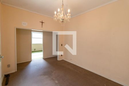 Casa à venda com 480m², 4 quartos e 2 vagas Casa à venda com 480m², 4 quartos e 2 vagasSala de Jantar