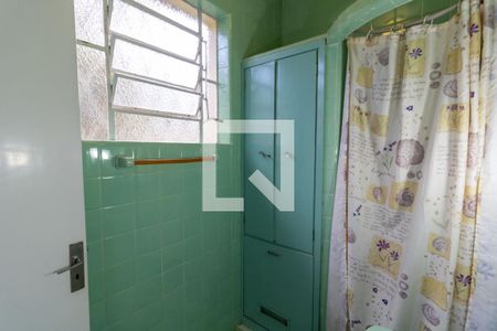 Casa à venda com 480m², 4 quartos e 2 vagas Casa à venda com 480m², 4 quartos e 2 vagasBanheiro da Suíte 1