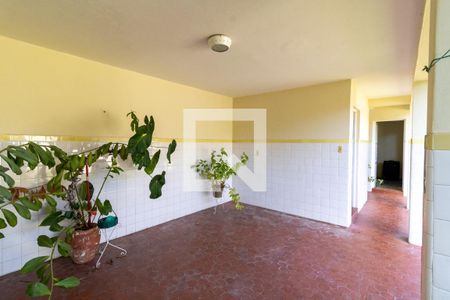 Casa à venda com 480m², 4 quartos e 2 vagas Casa à venda com 480m², 4 quartos e 2 vagasChurrasqueira