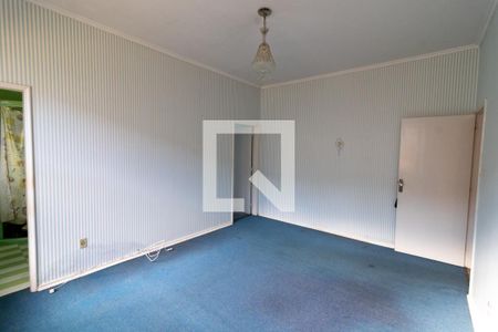 Casa à venda com 480m², 4 quartos e 2 vagas Casa à venda com 480m², 4 quartos e 2 vagasSuíte 1