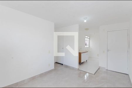 Sala de apartamento para alugar com 2 quartos, 39m² em Vila Nova Bonsucesso, Guarulhos