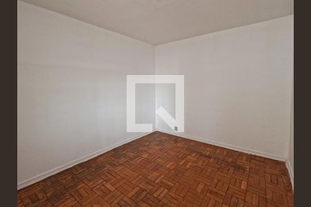 Quarto 1 de casa para alugar com 4 quartos, 100m² em Vila Gabriel, São Paulo