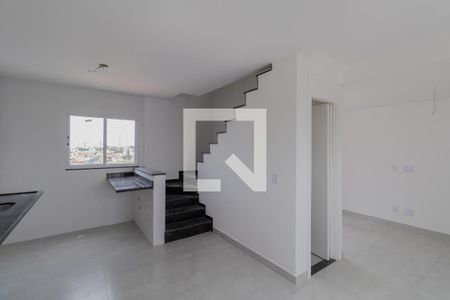 Cozinha/Área de Serviço de apartamento para alugar com 2 quartos, 67m² em Vila Ré, São Paulo