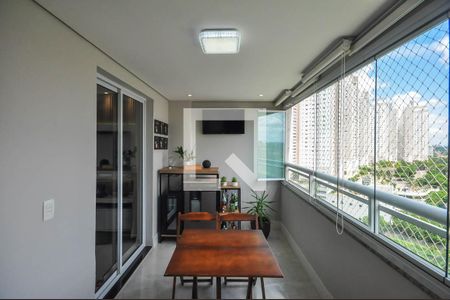 Varanda de apartamento à venda com 3 quartos, 109m² em Vila Suzana, São Paulo