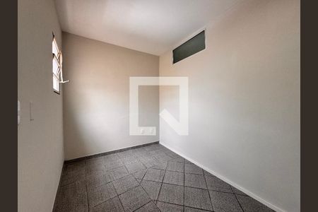 Sala de apartamento para alugar com 1 quarto, 50m² em Jardim Vila Rica, Santo André