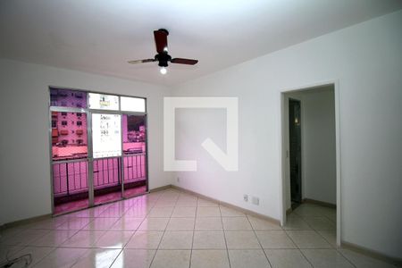 Sala de apartamento para alugar com 2 quartos, 78m² em Penha Circular, Rio de Janeiro