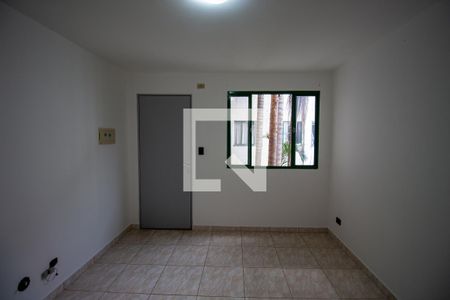 Sala de apartamento à venda com 2 quartos, 42m² em Conjunto Residencial José Bonifácio, São Paulo