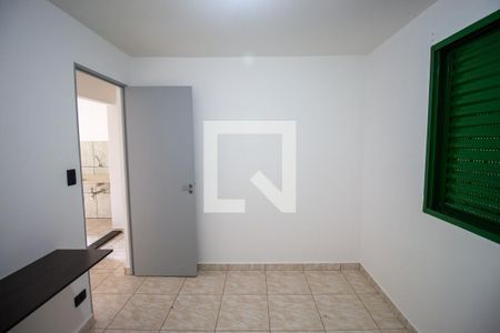 Quarto 1 de apartamento à venda com 2 quartos, 42m² em Conjunto Residencial José Bonifácio, São Paulo