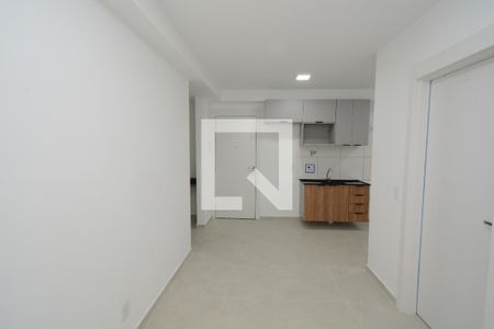 Sala de apartamento para alugar com 2 quartos, 38m² em Vila Sofia, São Paulo