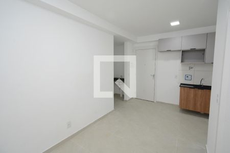 Sala de apartamento para alugar com 2 quartos, 38m² em Vila Sofia, São Paulo