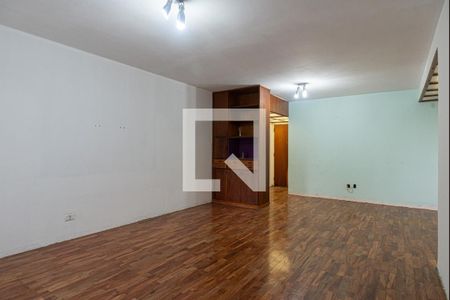 Sala de apartamento para alugar com 3 quartos, 140m² em Morro dos Ingleses, São Paulo