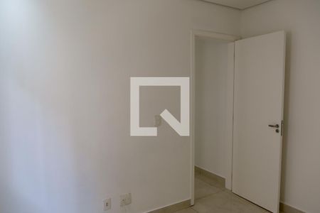 Quarto 1 de apartamento para alugar com 2 quartos, 47m² em Novo Osasco, Osasco