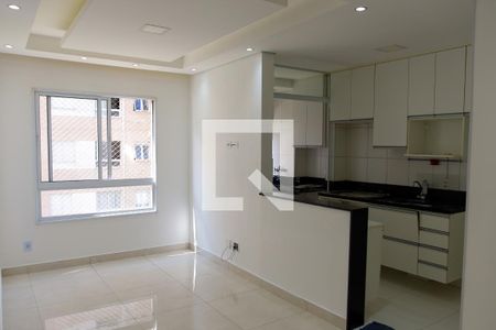 sala de apartamento para alugar com 2 quartos, 47m² em Novo Osasco, Osasco