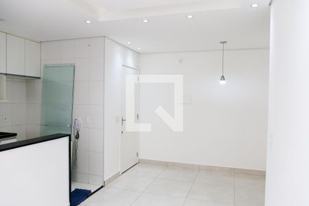 sala de apartamento para alugar com 2 quartos, 47m² em Novo Osasco, Osasco