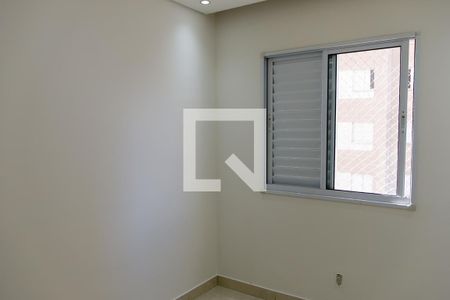 Quarto 2 de apartamento para alugar com 2 quartos, 47m² em Novo Osasco, Osasco