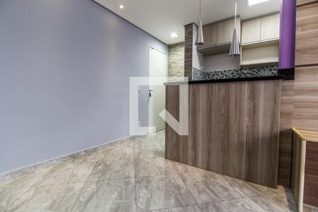 Sala  de apartamento para alugar com 2 quartos, 49m² em Vila Ester, Carapicuíba