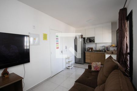 Sala e Cozinha de apartamento à venda com 2 quartos, 45m² em Vila Maria Alta, São Paulo