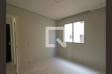 Quarto 1 de apartamento para alugar com 2 quartos, 44m² em Betim Industrial, Betim