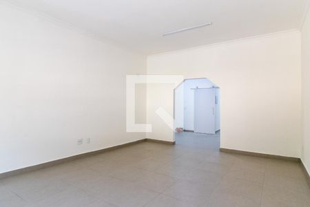 Sala de casa para alugar com 8 quartos, 200m² em Bosque, Campinas