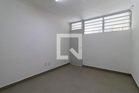 Quarto 1 de casa para alugar com 8 quartos, 200m² em Bosque, Campinas