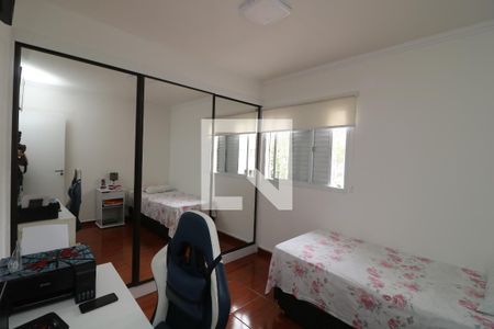 Quarto de casa à venda com 3 quartos, 99m² em Vila Santa Clara, São Paulo