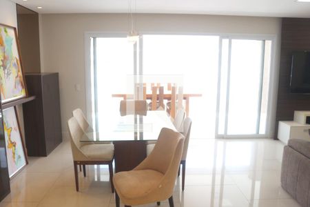 Sala de apartamento à venda com 3 quartos, 198m² em Cerâmica, São Caetano do Sul