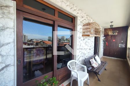 Apartamento à venda com 385m², 5 quartos e 3 vagas Apartamento à venda com 385m², 5 quartos e 3 vagasVaranda - Sala